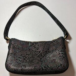 Portland Leather Lucy Shoulder Bag